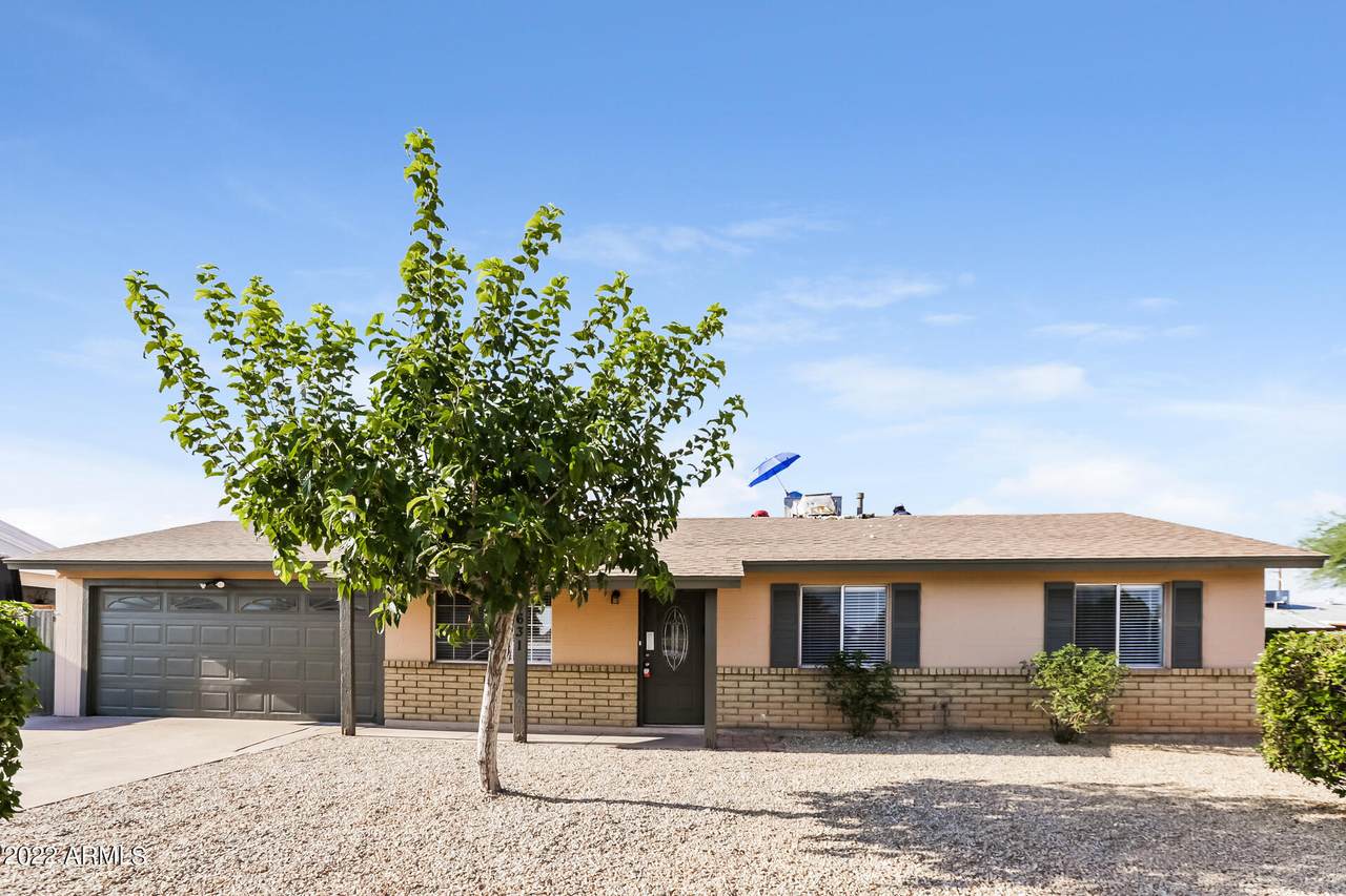 4631 Alta Vista Road - Photo 1