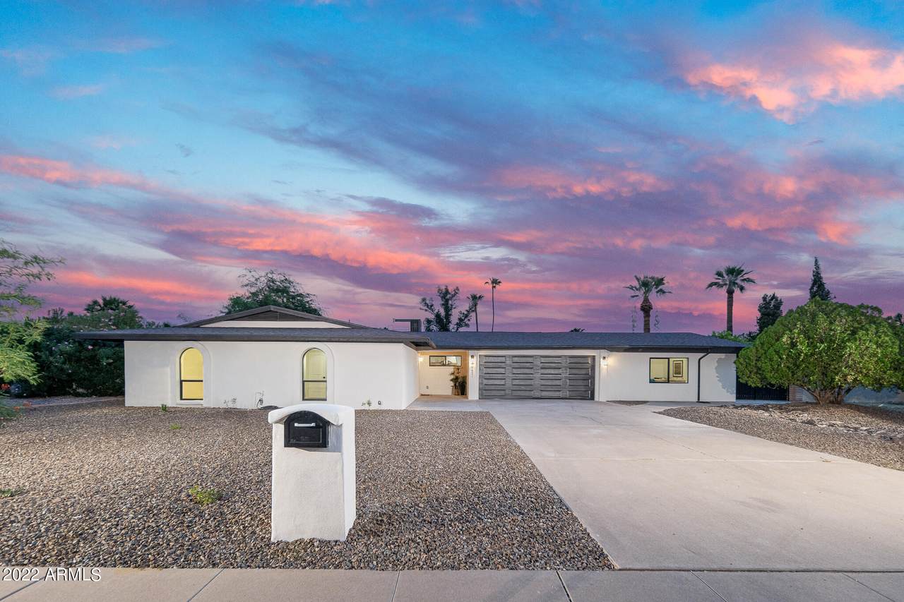 6621 Dreyfus Avenue - Photo 1