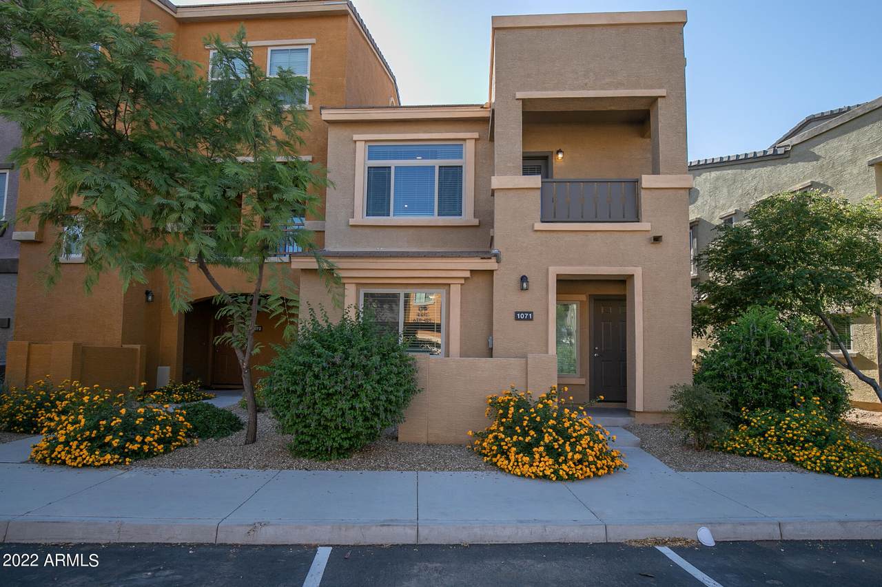 2150 Alameda Road - Photo 1