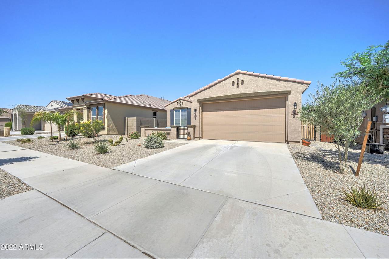 17228 Williams Street - Photo 1