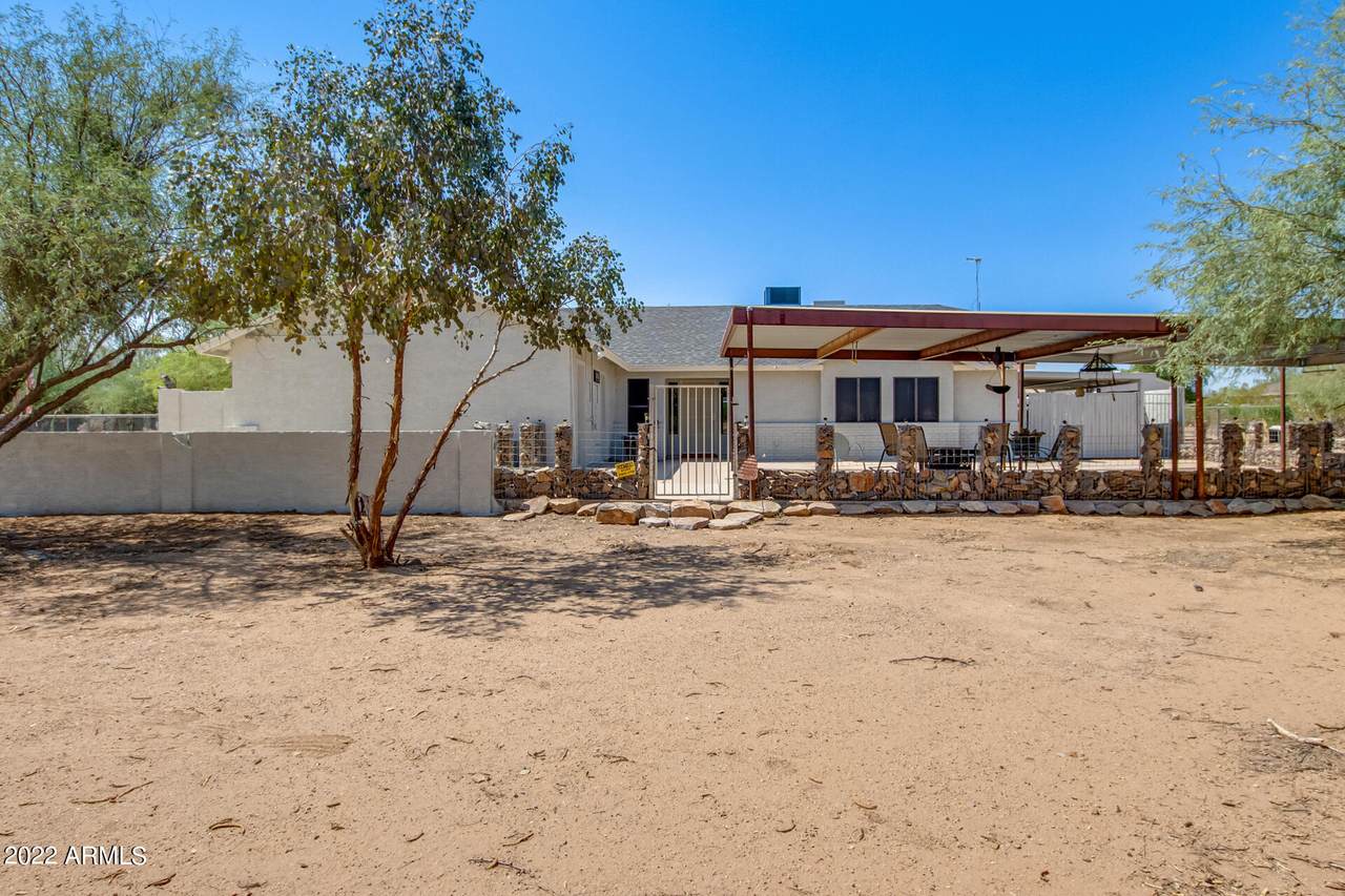 35852 10TH Street - Photo 1