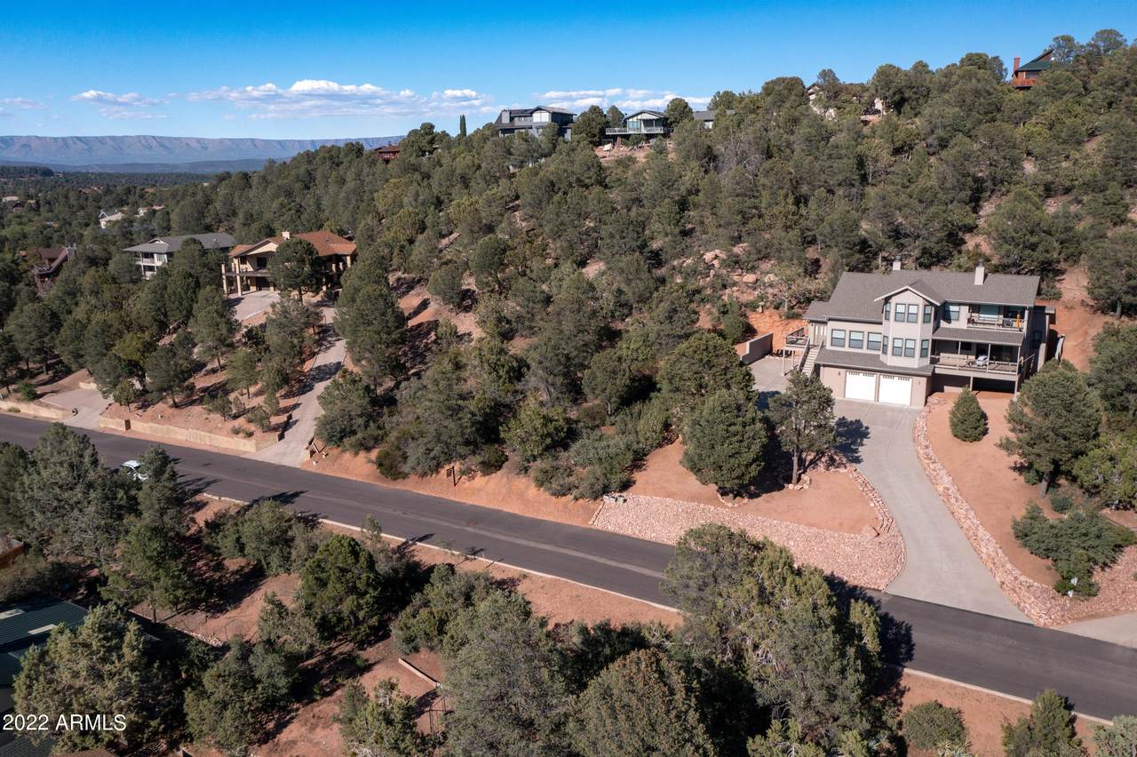1107 Arrowhead Drive - Photo 1