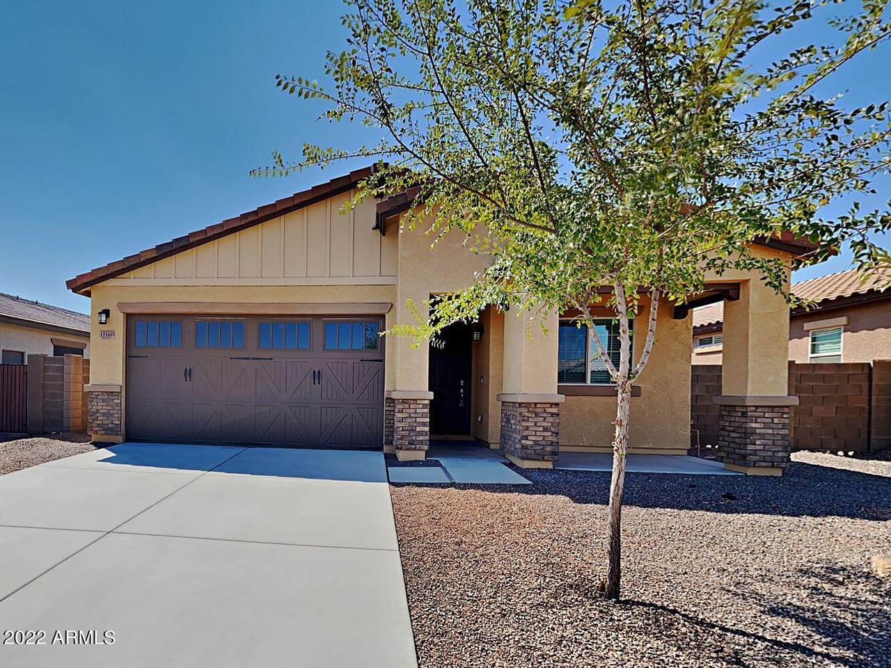17169 Diana Avenue - Photo 1