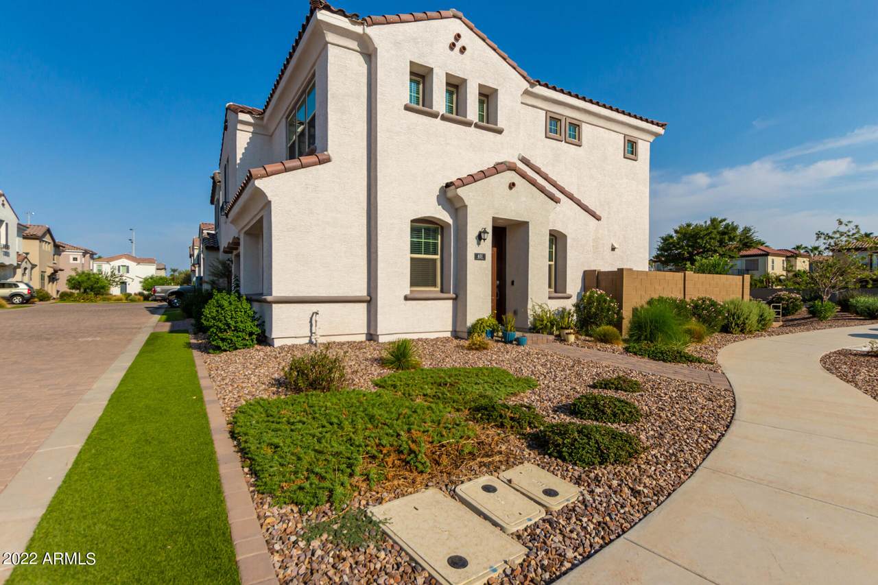 651 Bay Drive - Photo 1