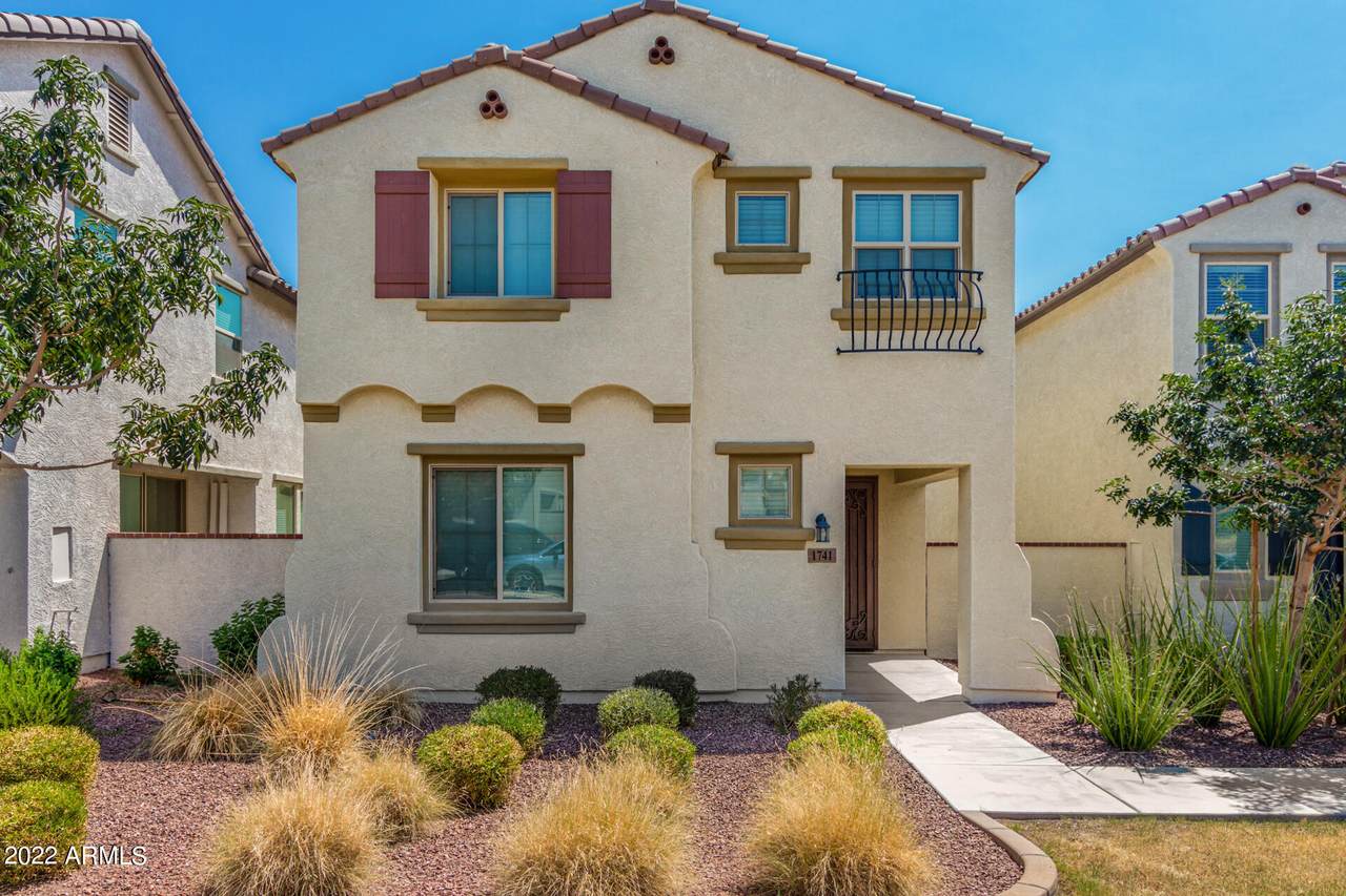 1741 209TH Avenue - Photo 1