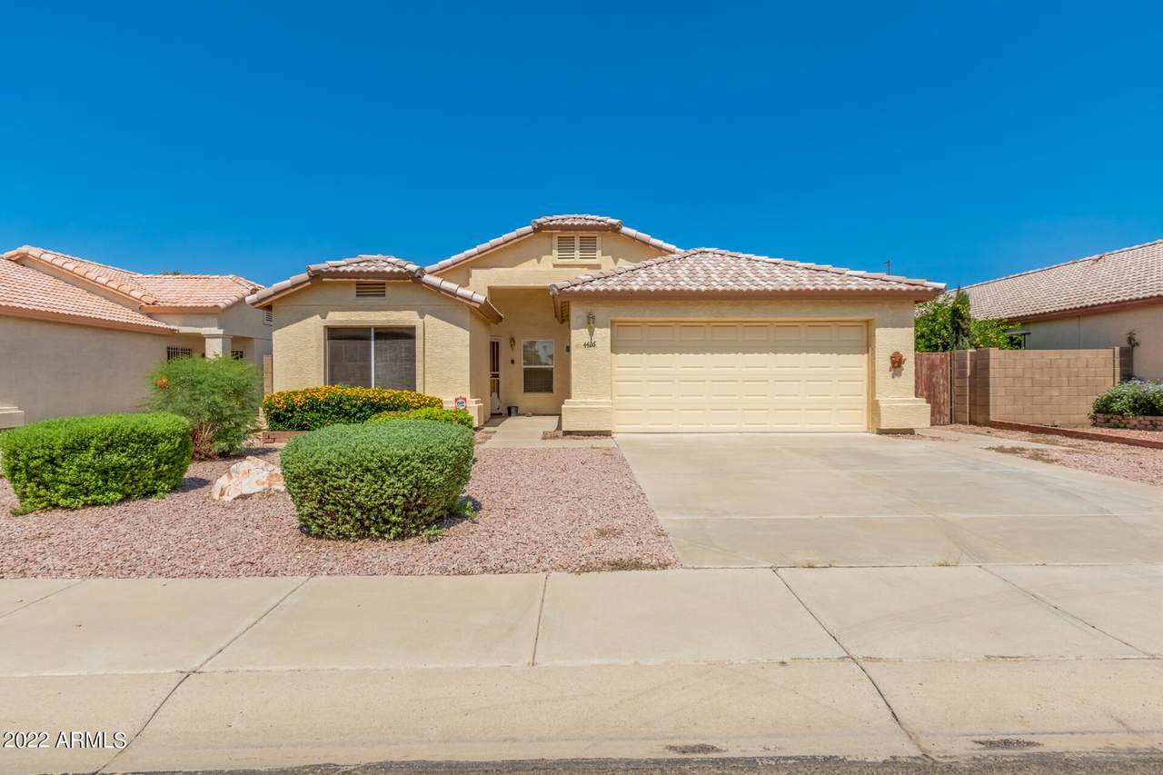 4426 Townley Avenue - Photo 1