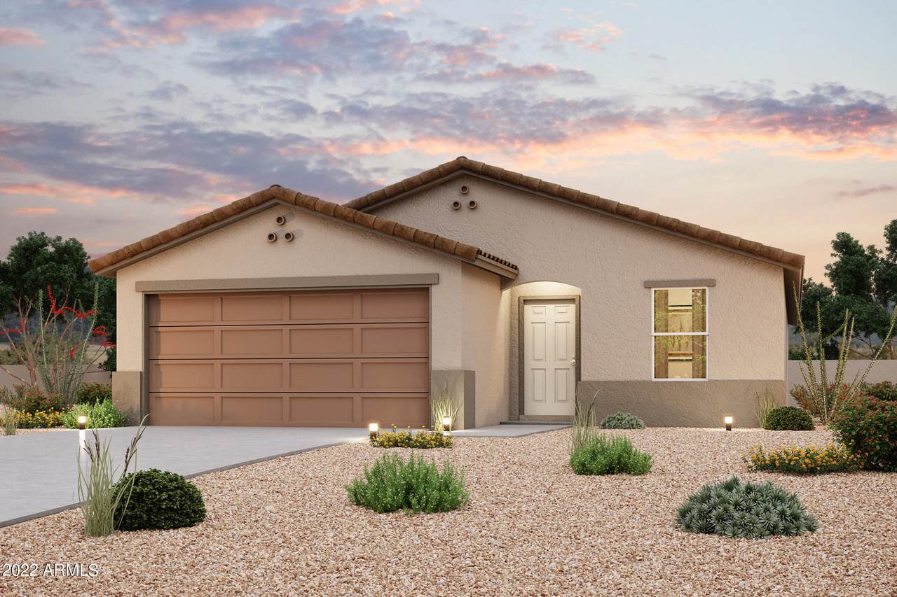 1592 Cottonwood Bluffs Drive - Photo 1