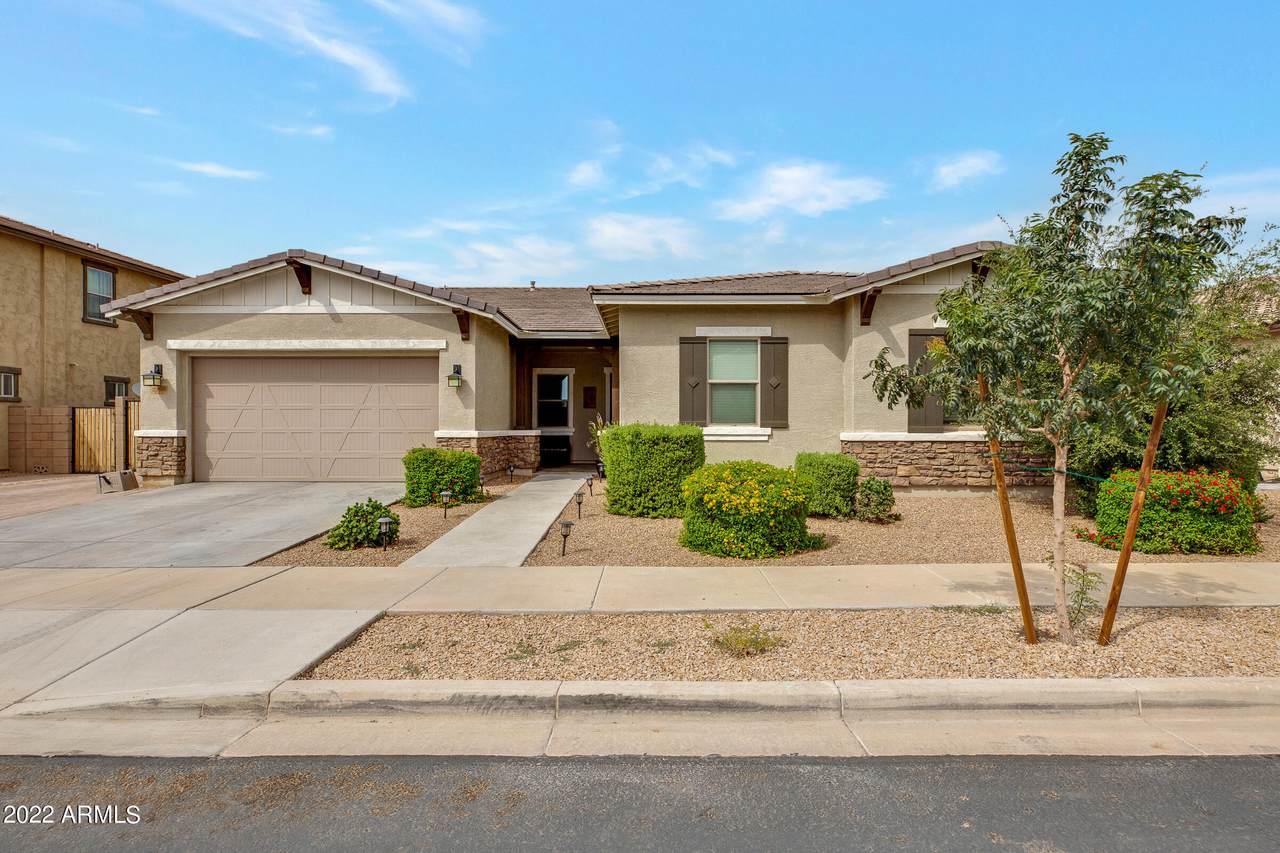 22816 Parkside Drive - Photo 1