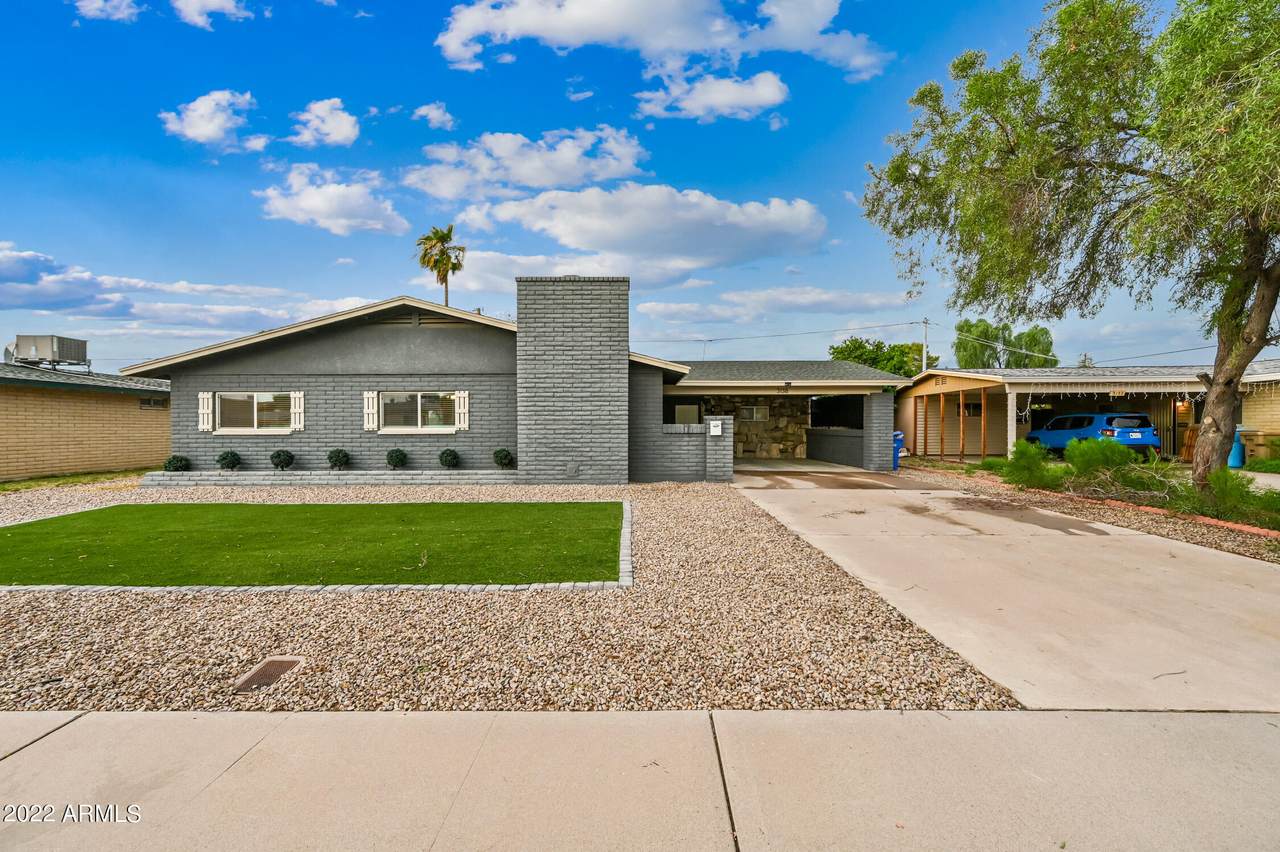 3138 Altadena Avenue - Photo 1