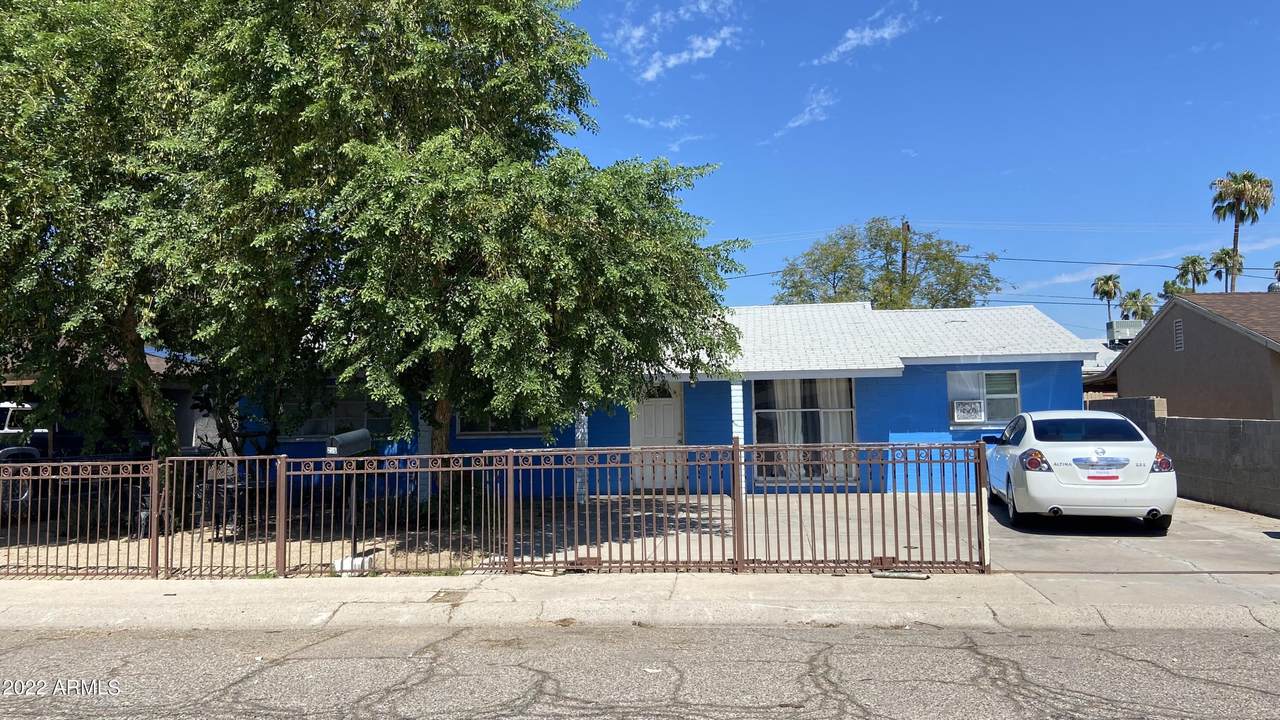 230 Riley Drive - Photo 1