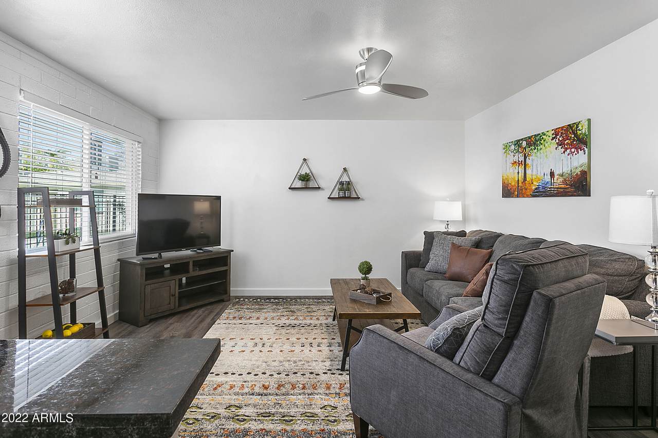 3421 Paiute Way - Photo 1