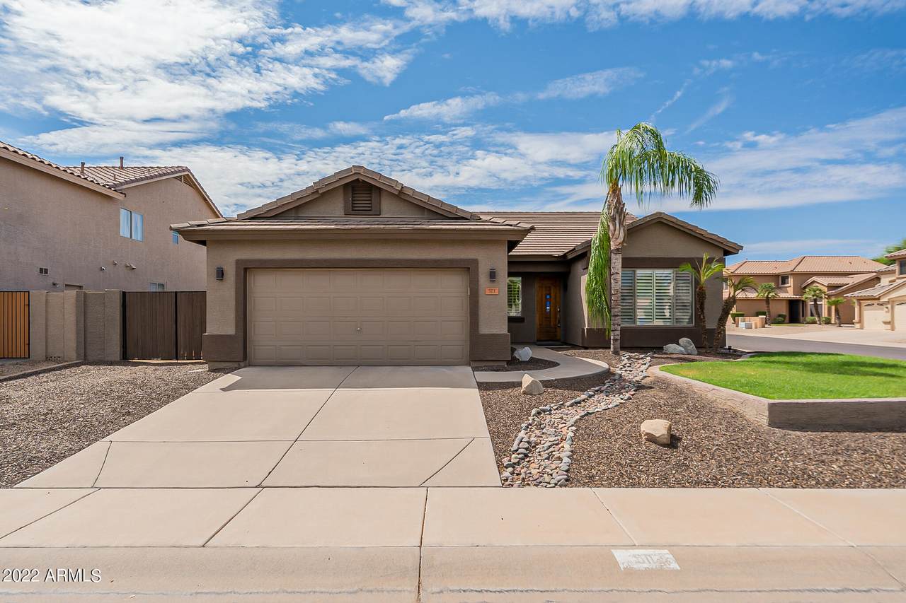 511 Ebony Way - Photo 1