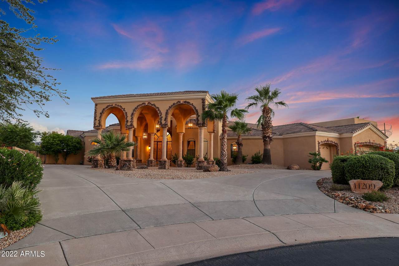 14209 Valley View Drive - Photo 1