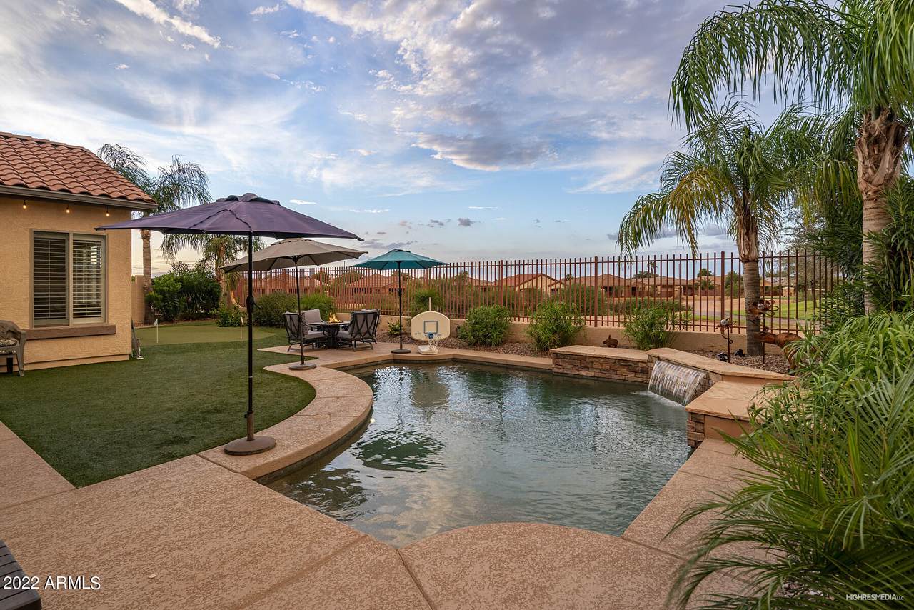 4158 Clubview Drive - Photo 1