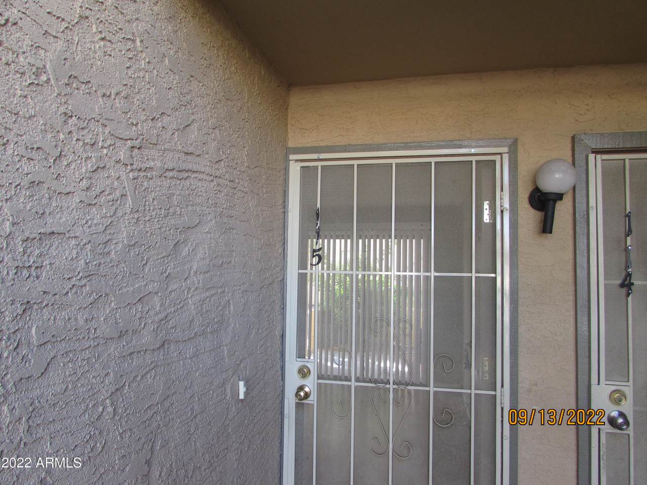 5236 Peoria Avenue - Photo 1
