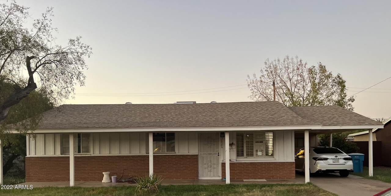 2806 Marshall Avenue - Photo 1