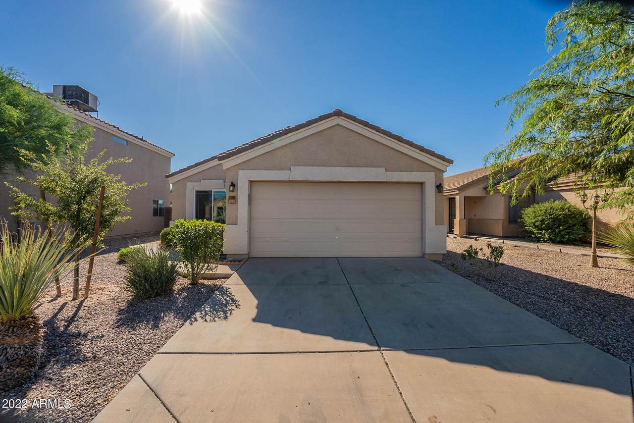 23594 High Dunes Drive - Photo 1