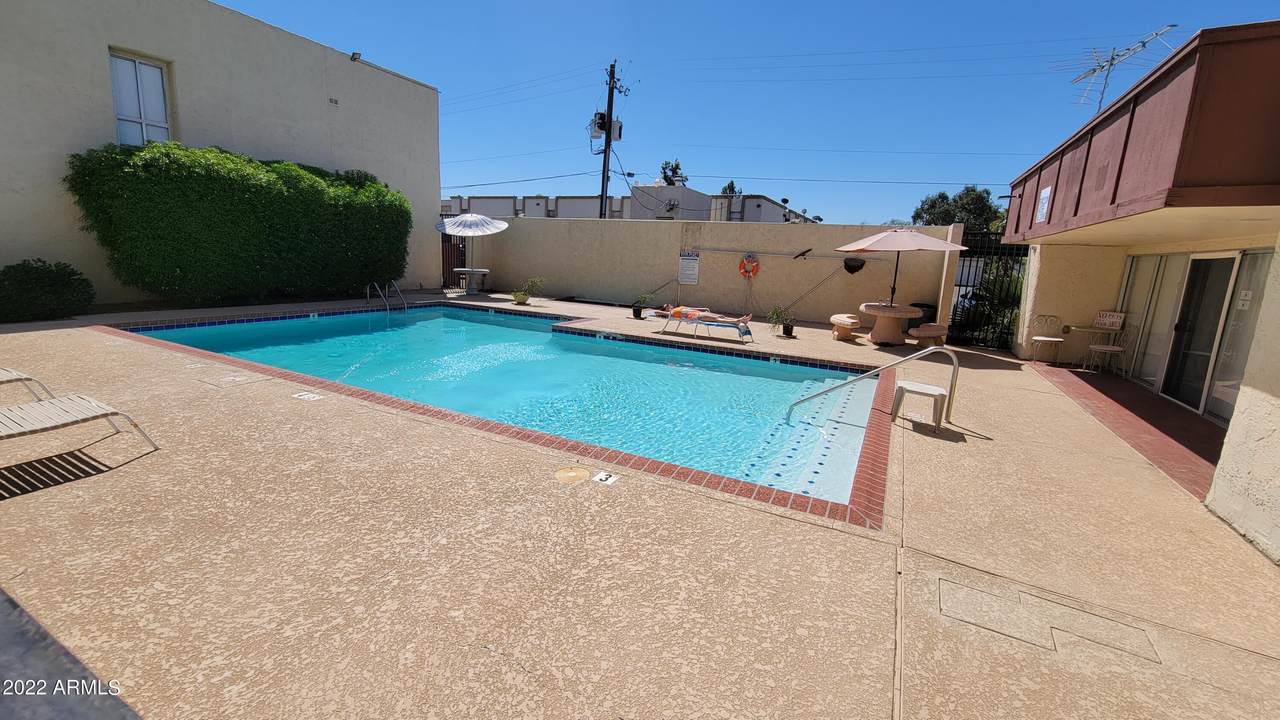 3828 32ND Street - Photo 1