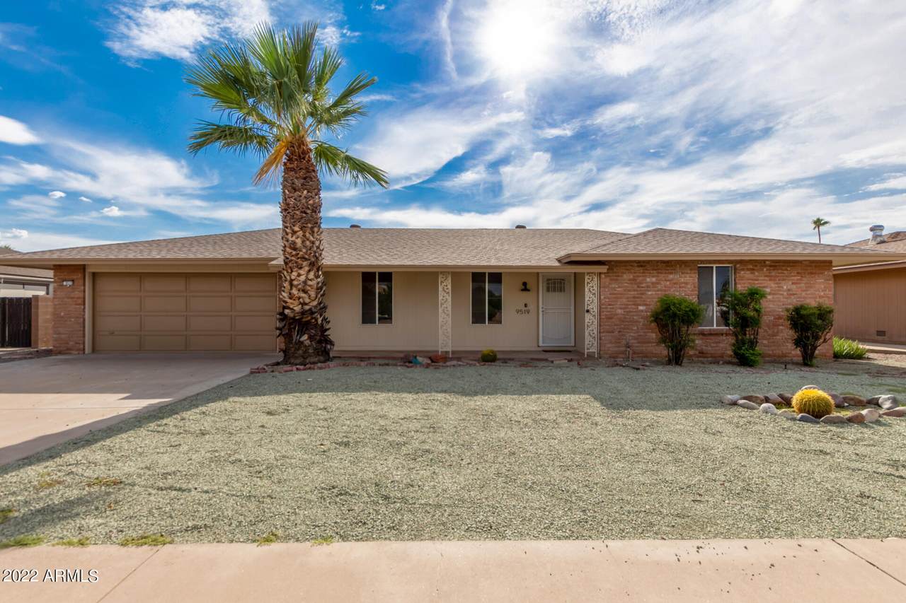 9519 Cedar Hill Circle - Photo 1