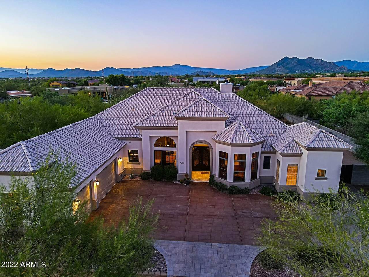 5622 Milton Drive - Photo 1