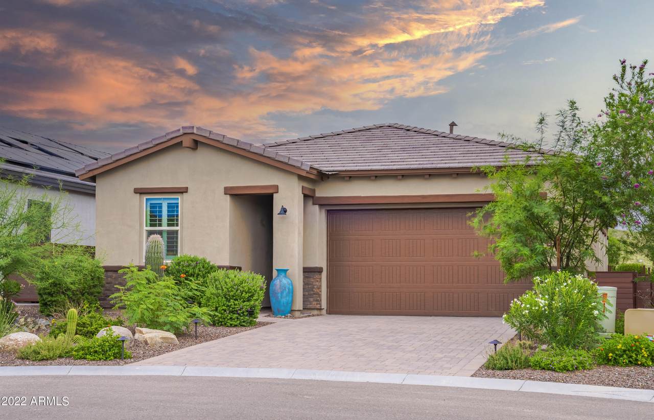 4215 Sawbuck Way - Photo 1