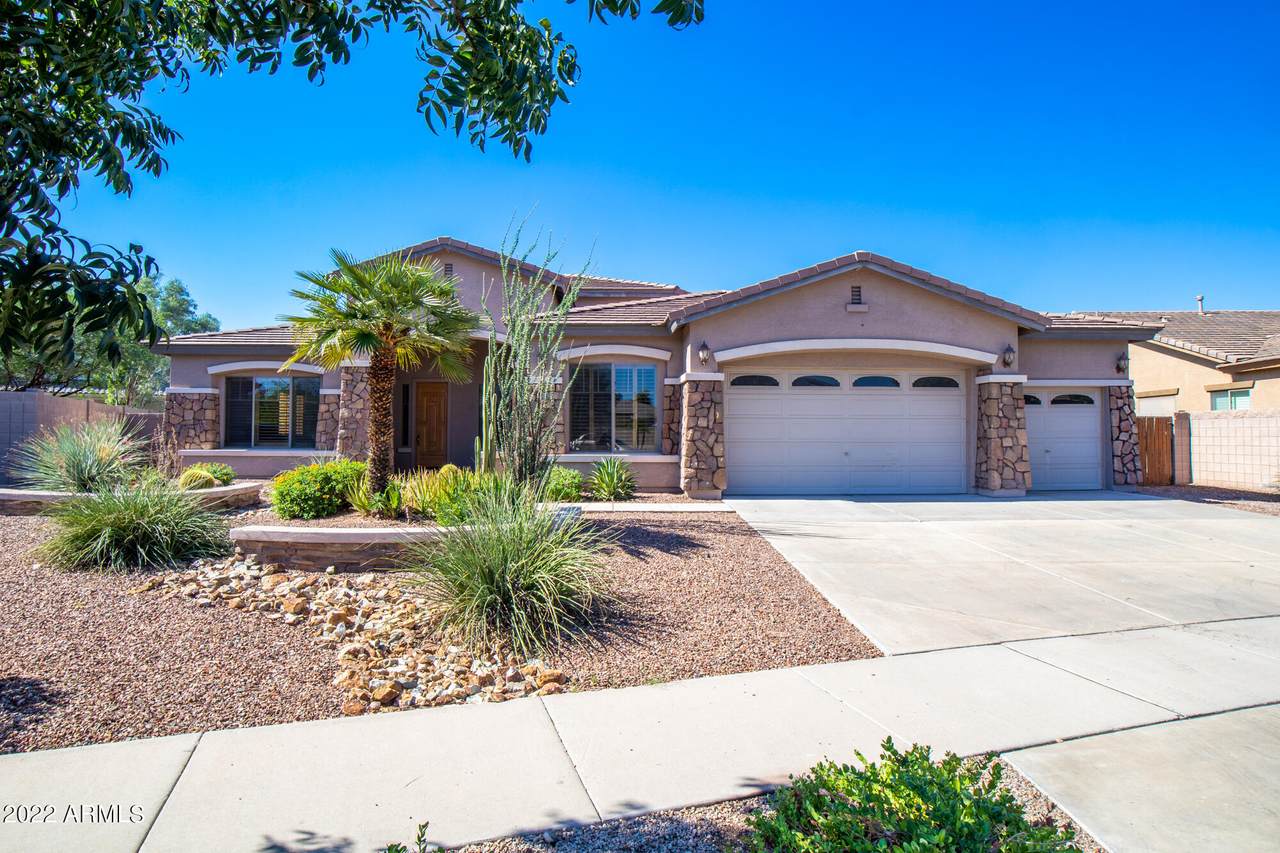 8481 Heather Court - Photo 1