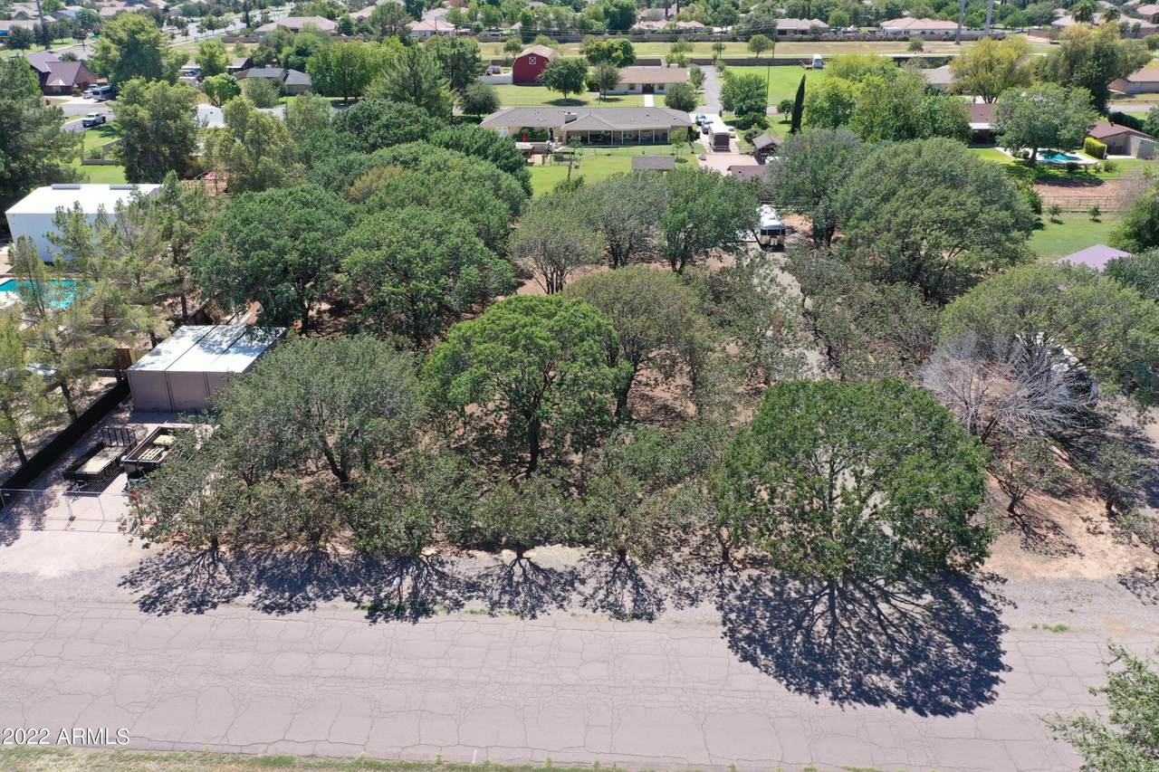 3117 Redfield Road - Photo 1