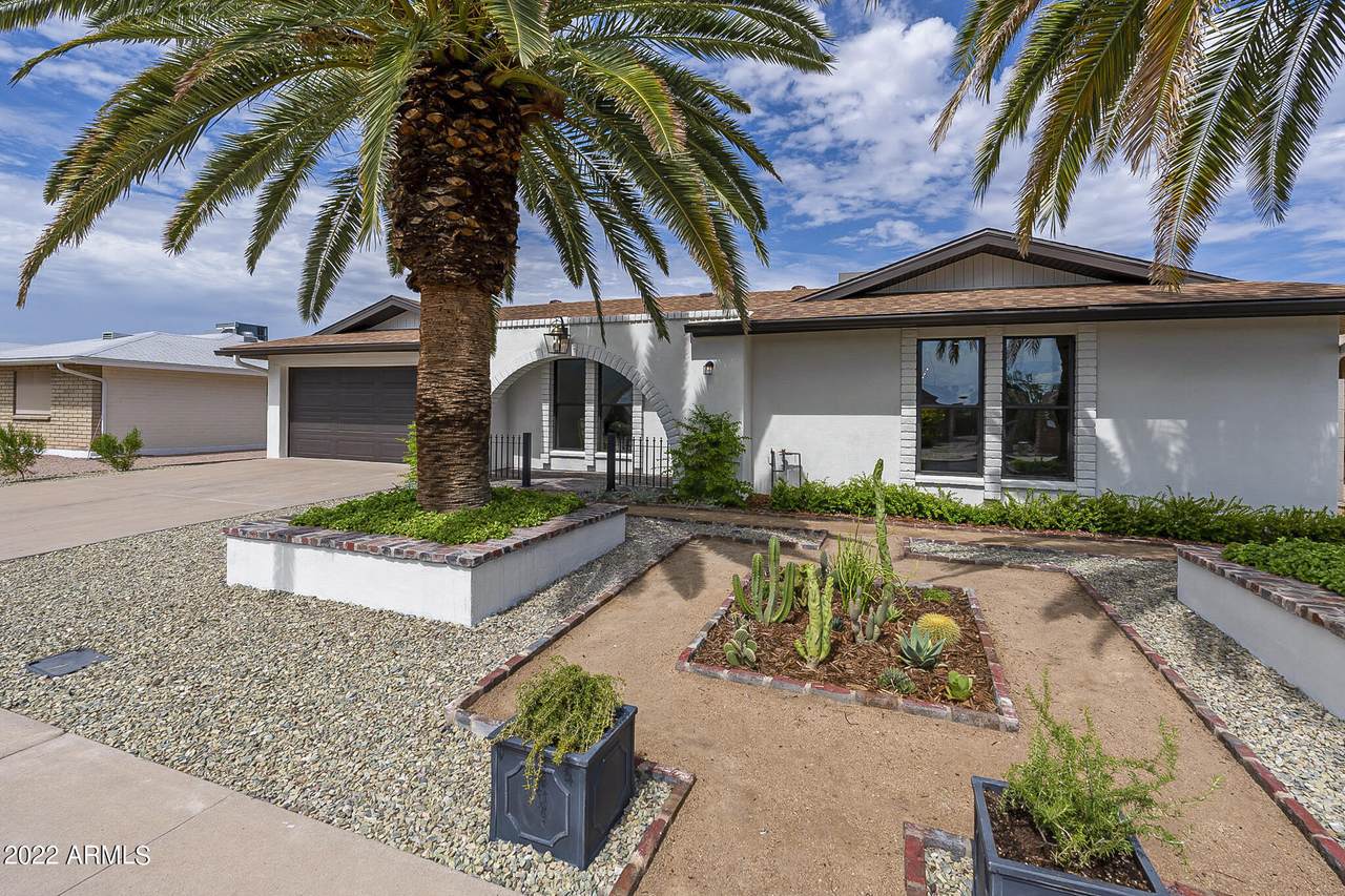 4650 Carol Avenue - Photo 1