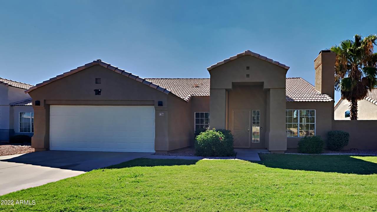 736 Claiborne - Photo 1