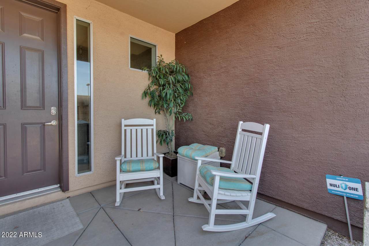 6745 93RD Avenue - Photo 1