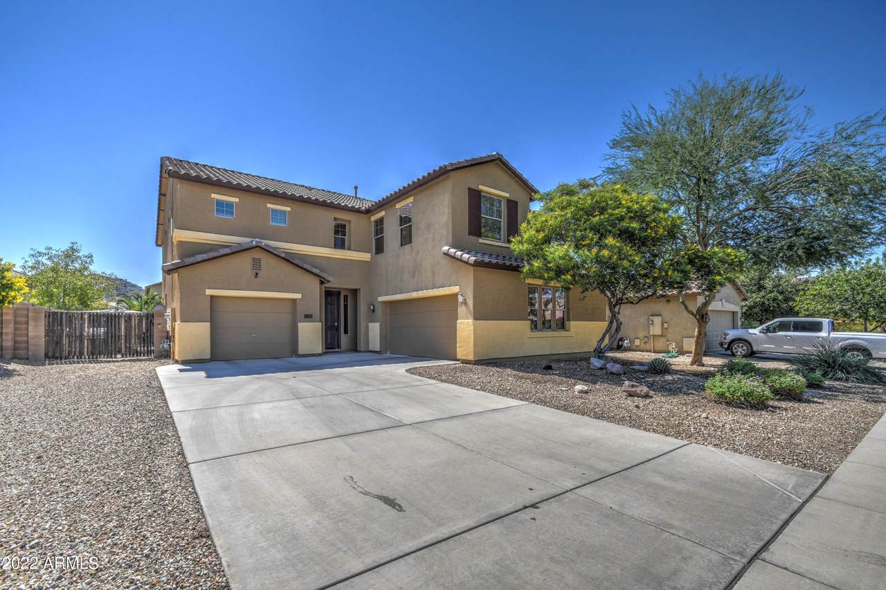7143 Katharine Way - Photo 1