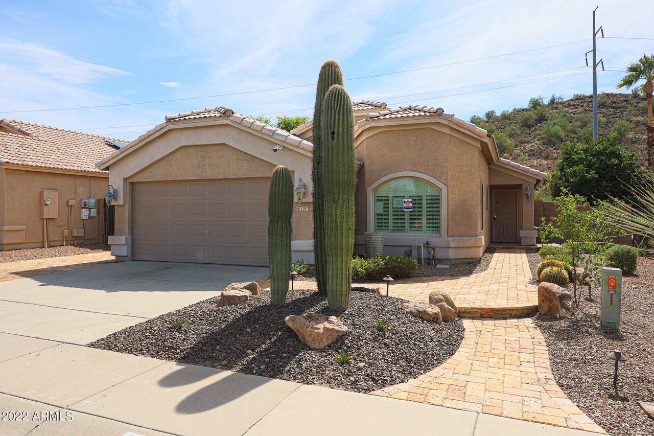 2307 Electra Lane - Photo 1