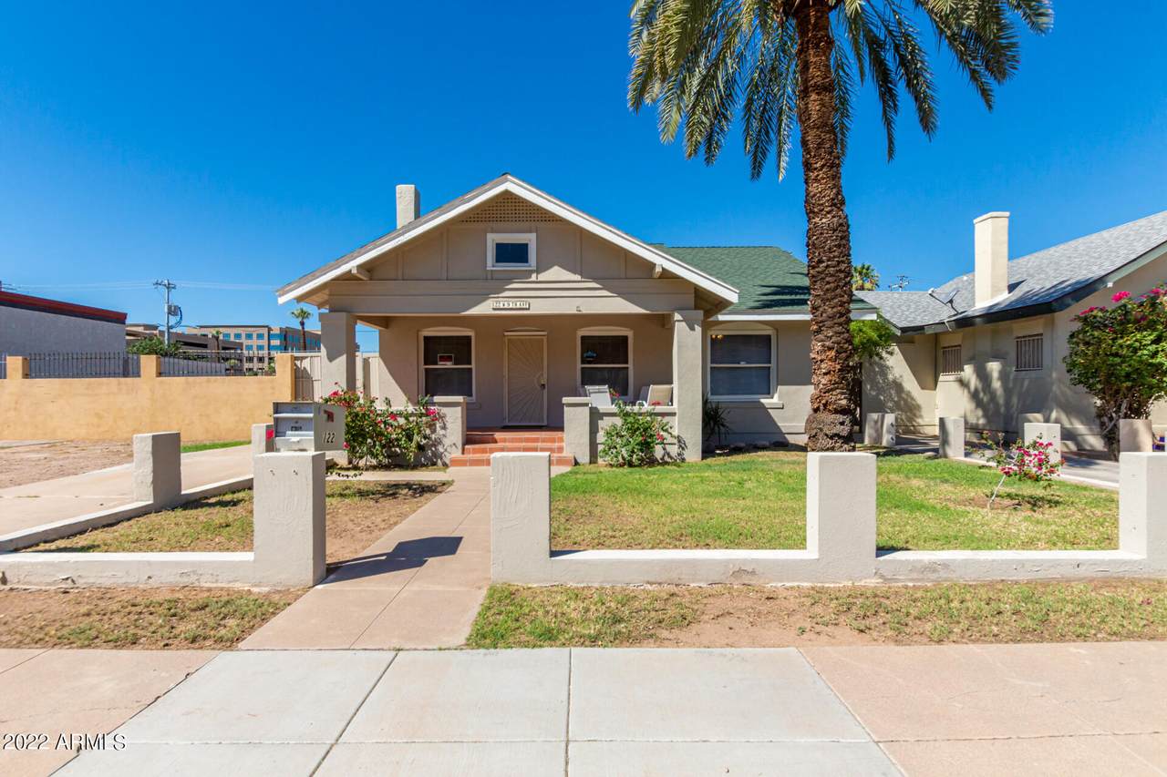 122 9TH Avenue - Photo 1