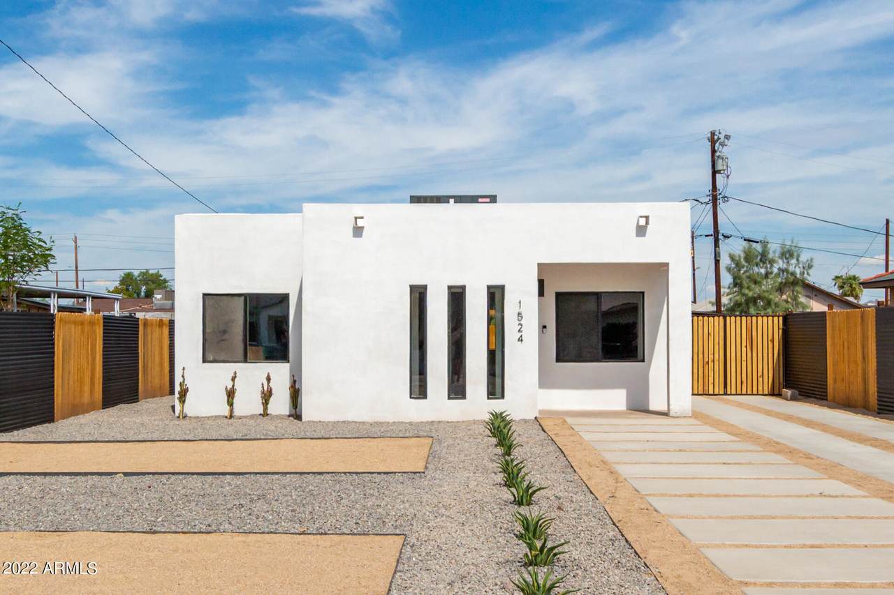 1524 Harvard Street - Photo 1