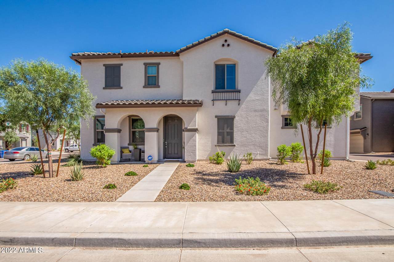 3637 58TH Drive - Photo 1