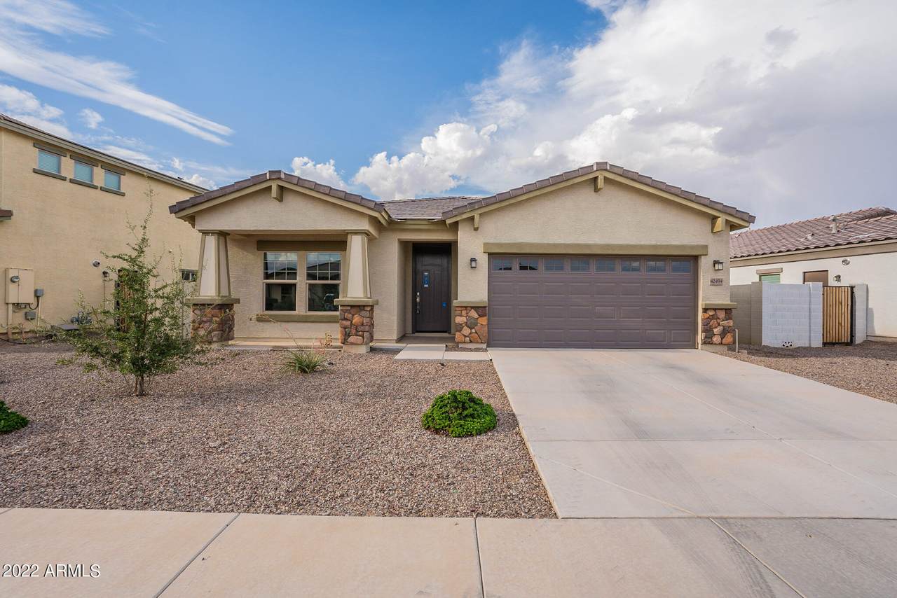 42494 Manza Street - Photo 1
