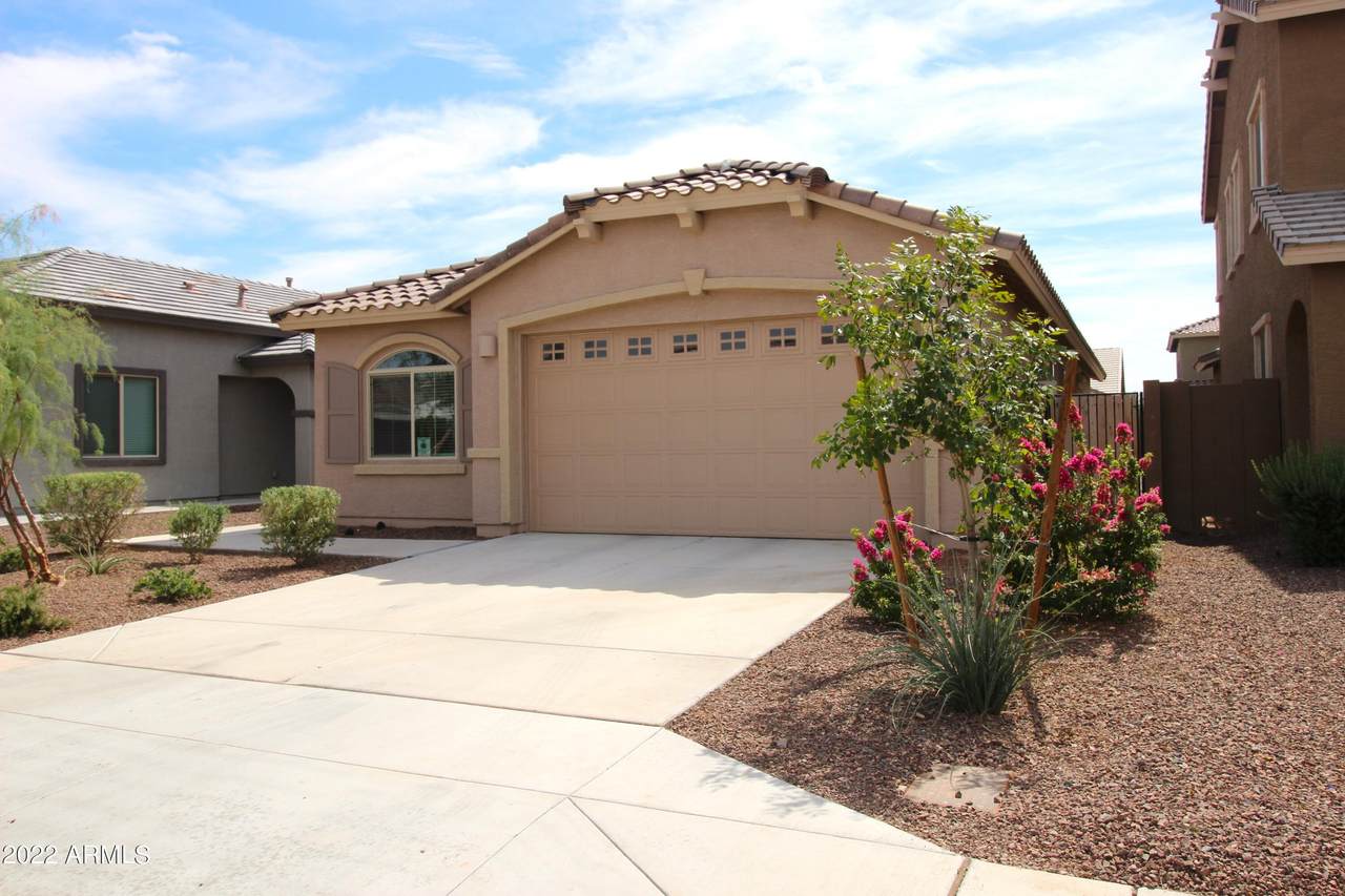 9227 Meadowbrook Avenue - Photo 1