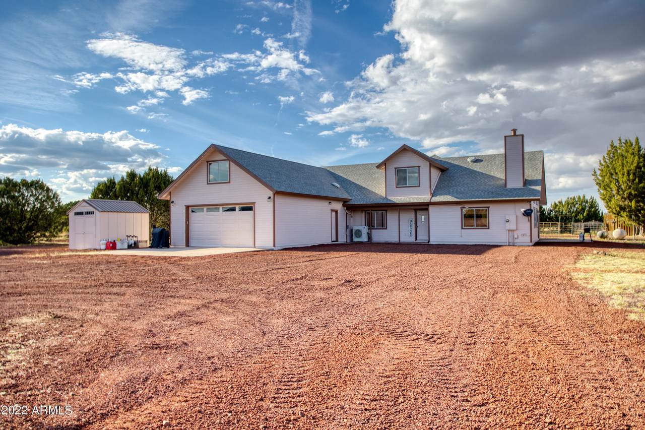 8770 Roundup Drive - Photo 1