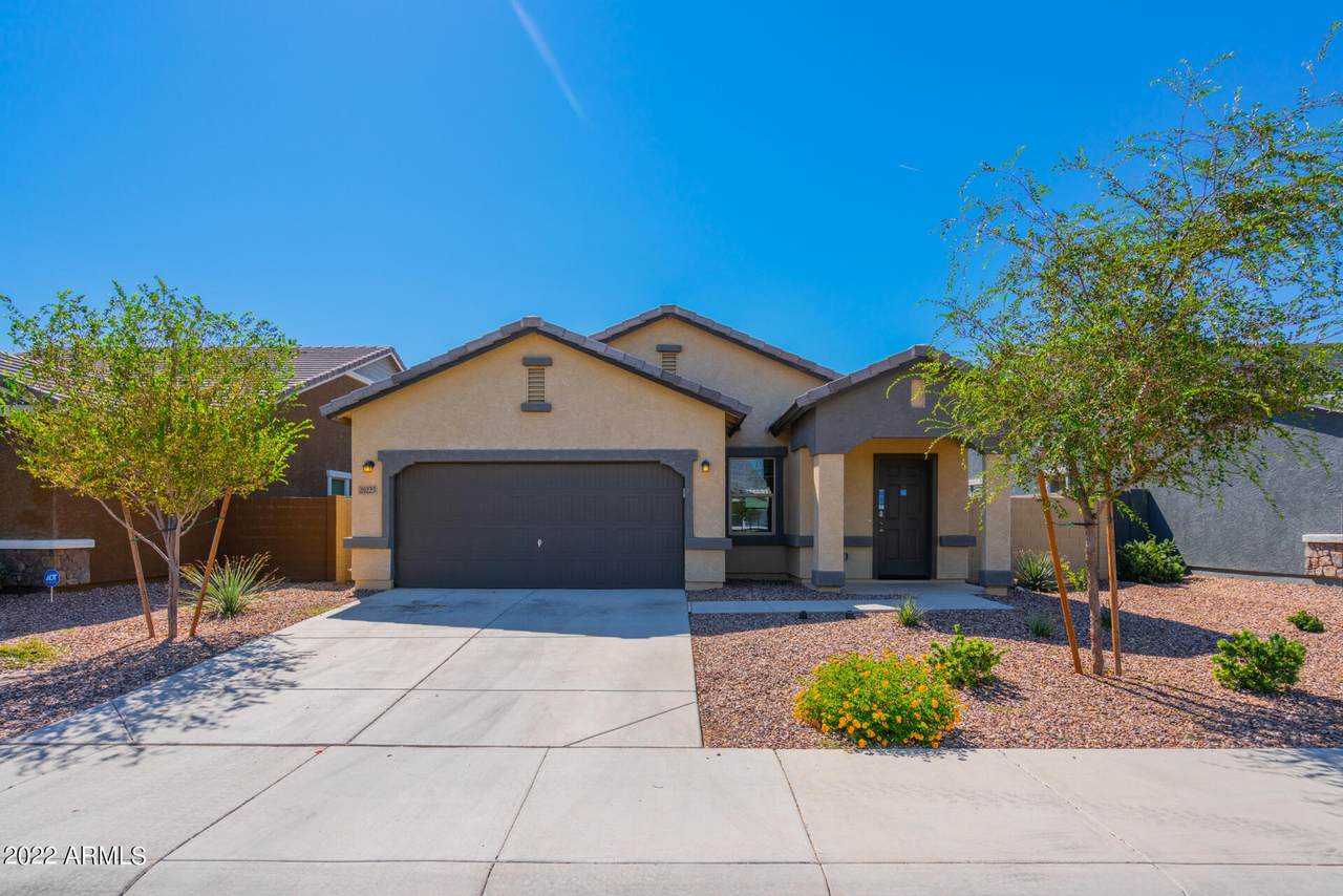 20223 Woodlands Avenue - Photo 1