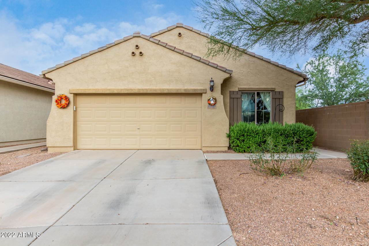 2195 Hudson Court - Photo 1
