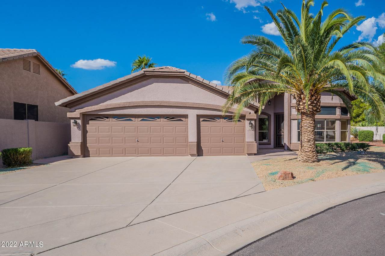 662 Nolan Way - Photo 1
