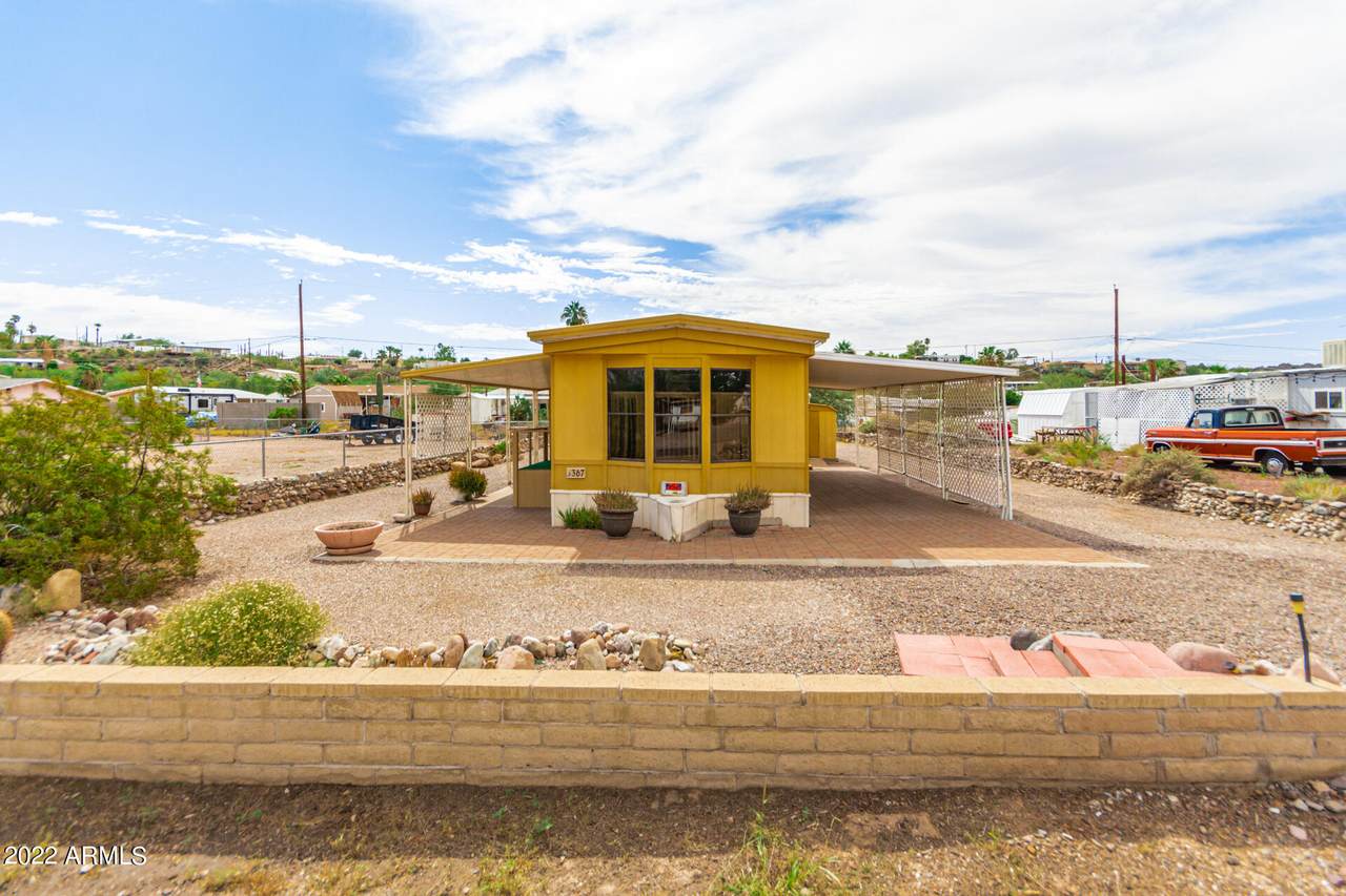 367 Donna Drive - Photo 1