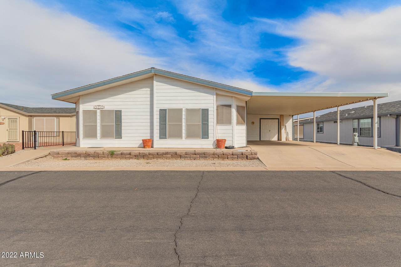 40547 Clubhouse Street - Photo 1