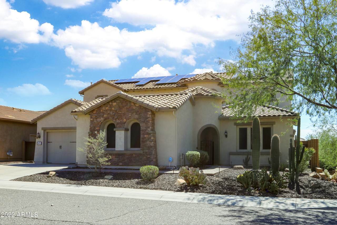 1615 Red Fox Road - Photo 1