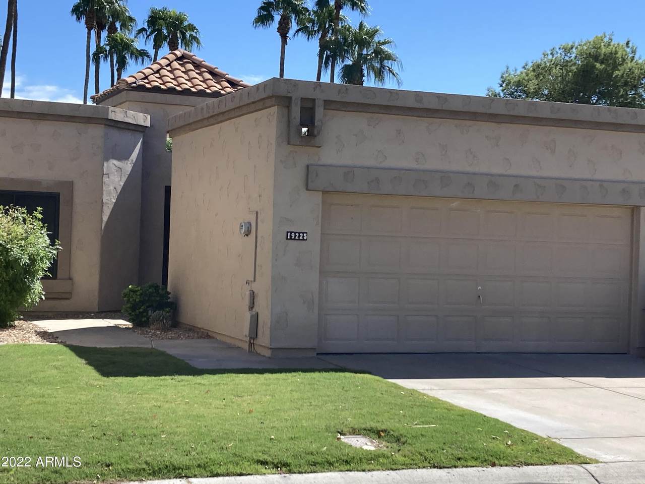 19225 93RD Drive - Photo 1