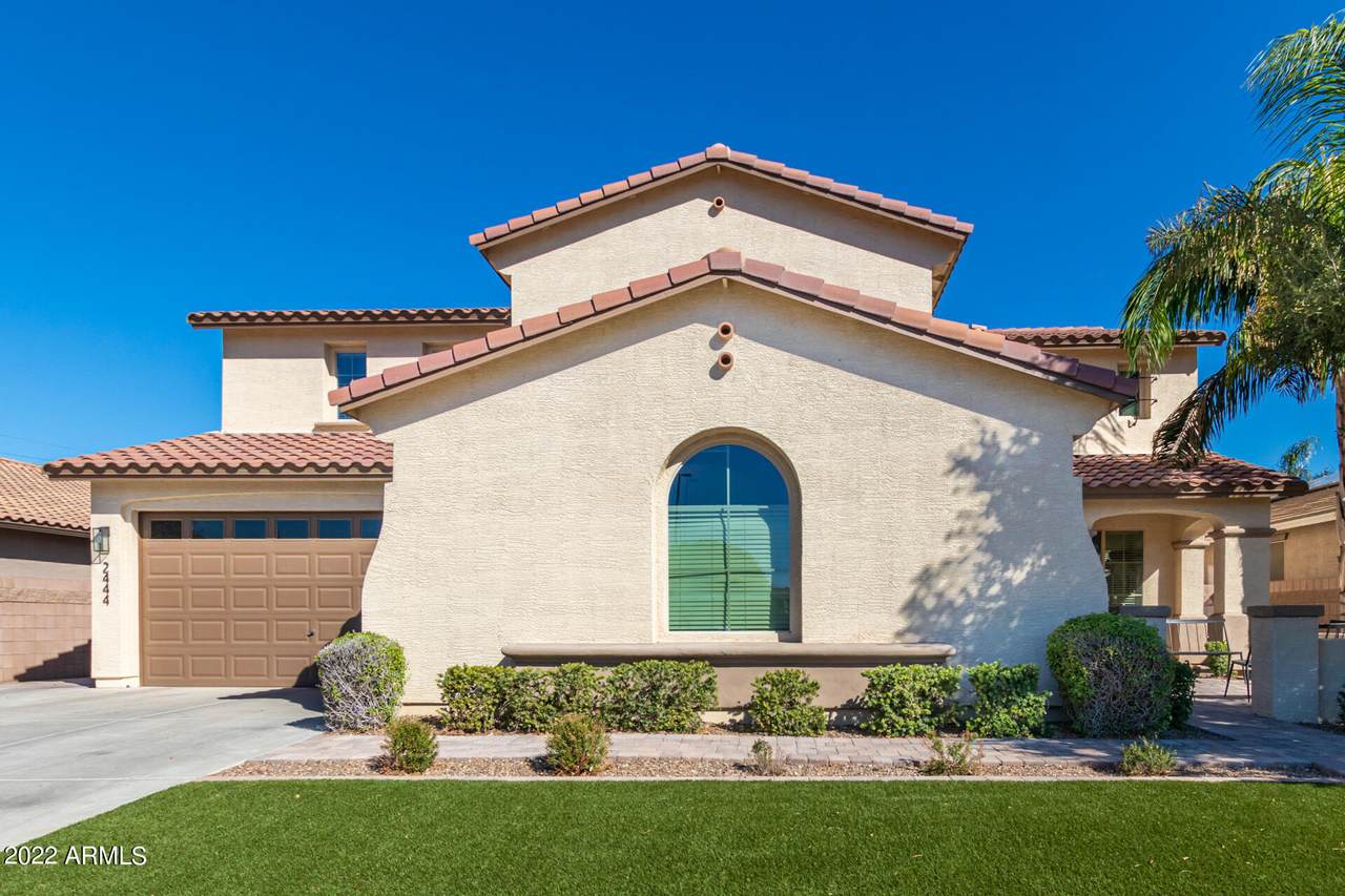2444 Sourwood Drive - Photo 1