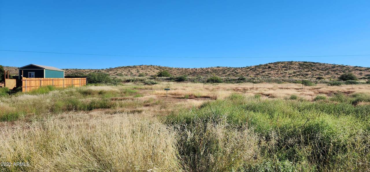 17066 Spring Valley Road - Photo 1