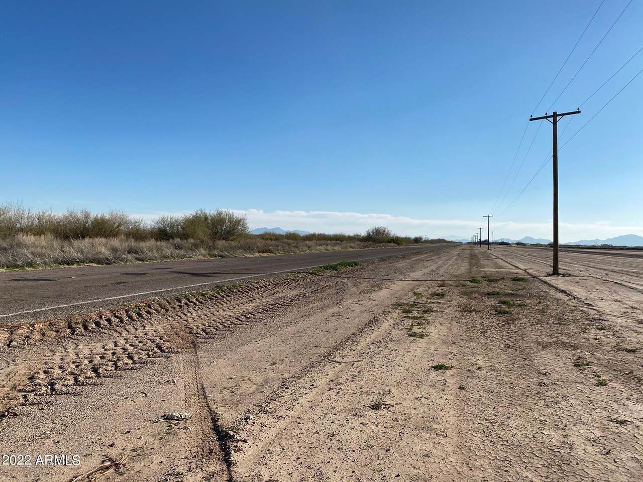 22620 Toltec Road - Photo 1