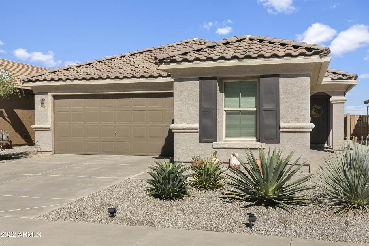 40950 Patricia Lane - Photo 1