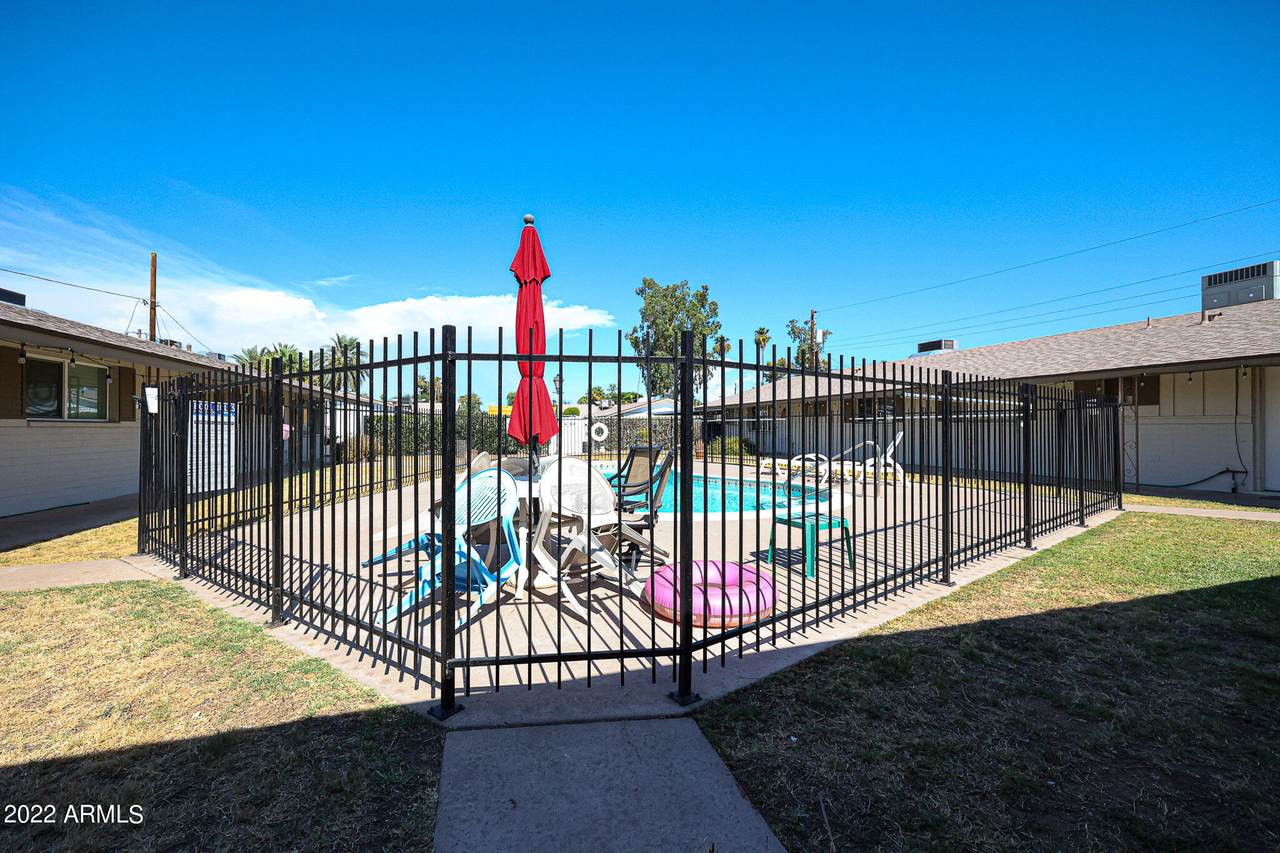 3034 40TH Street - Photo 1